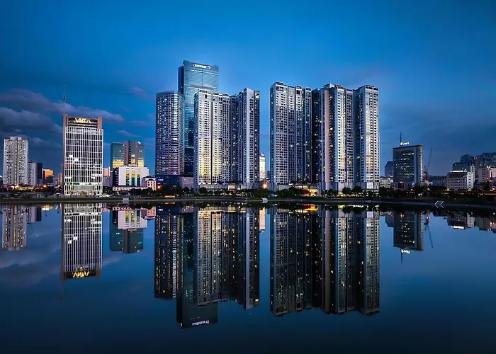 Zenq Housing - Vinhomes Skylake Apartment