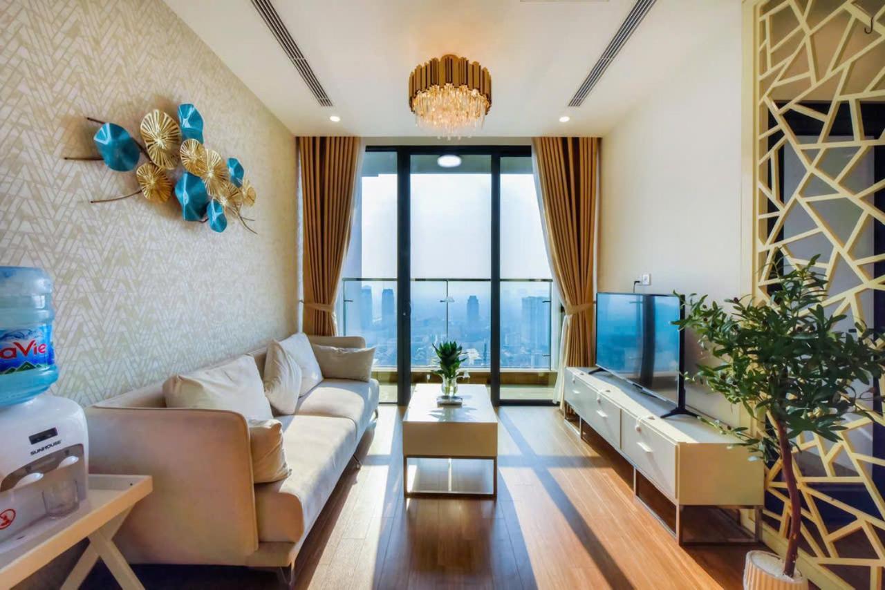 Zenq Housing - Vinhomes Skylake *