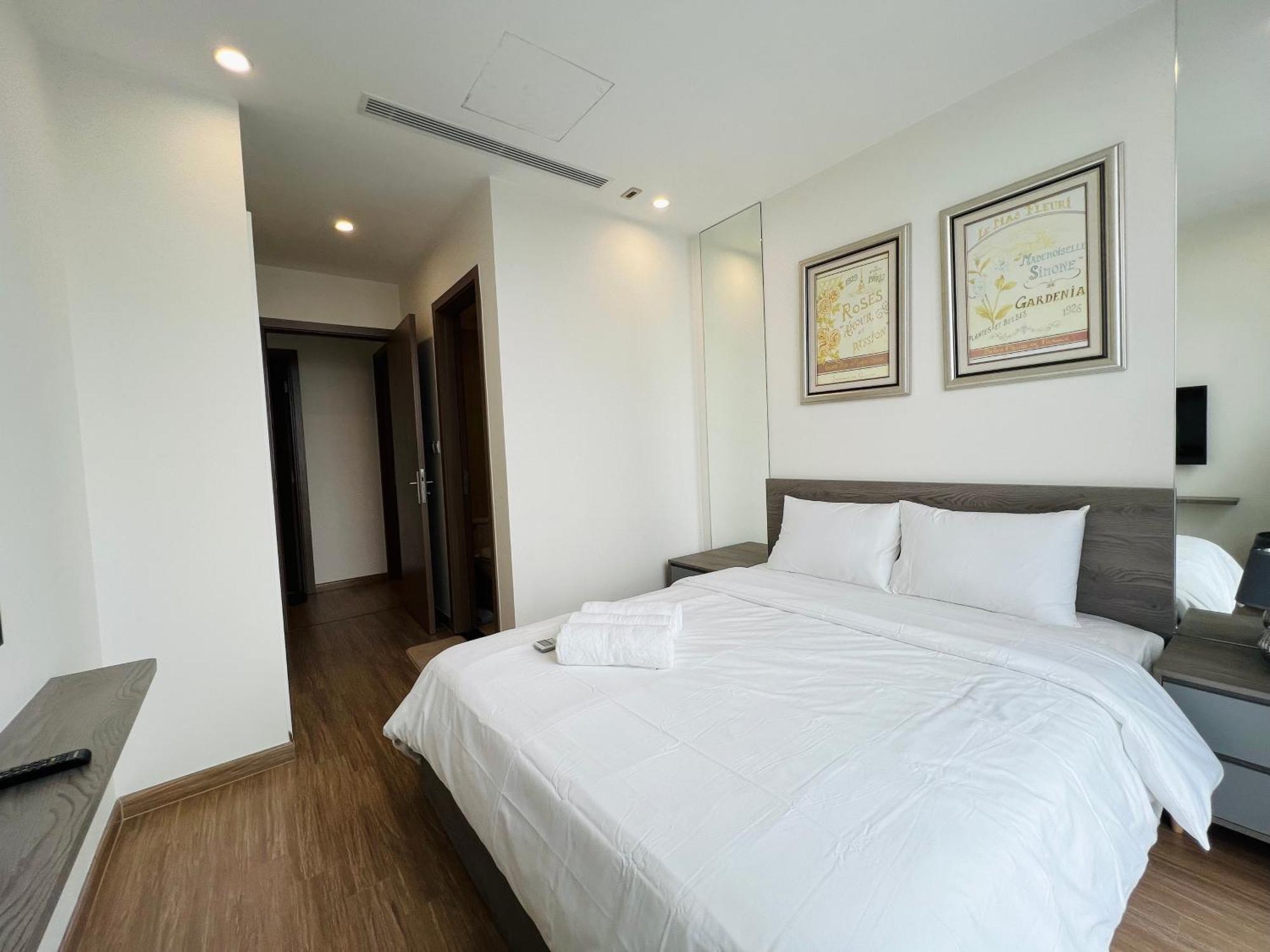 Căn hộ Zenq Housing - Vinhomes Skylake