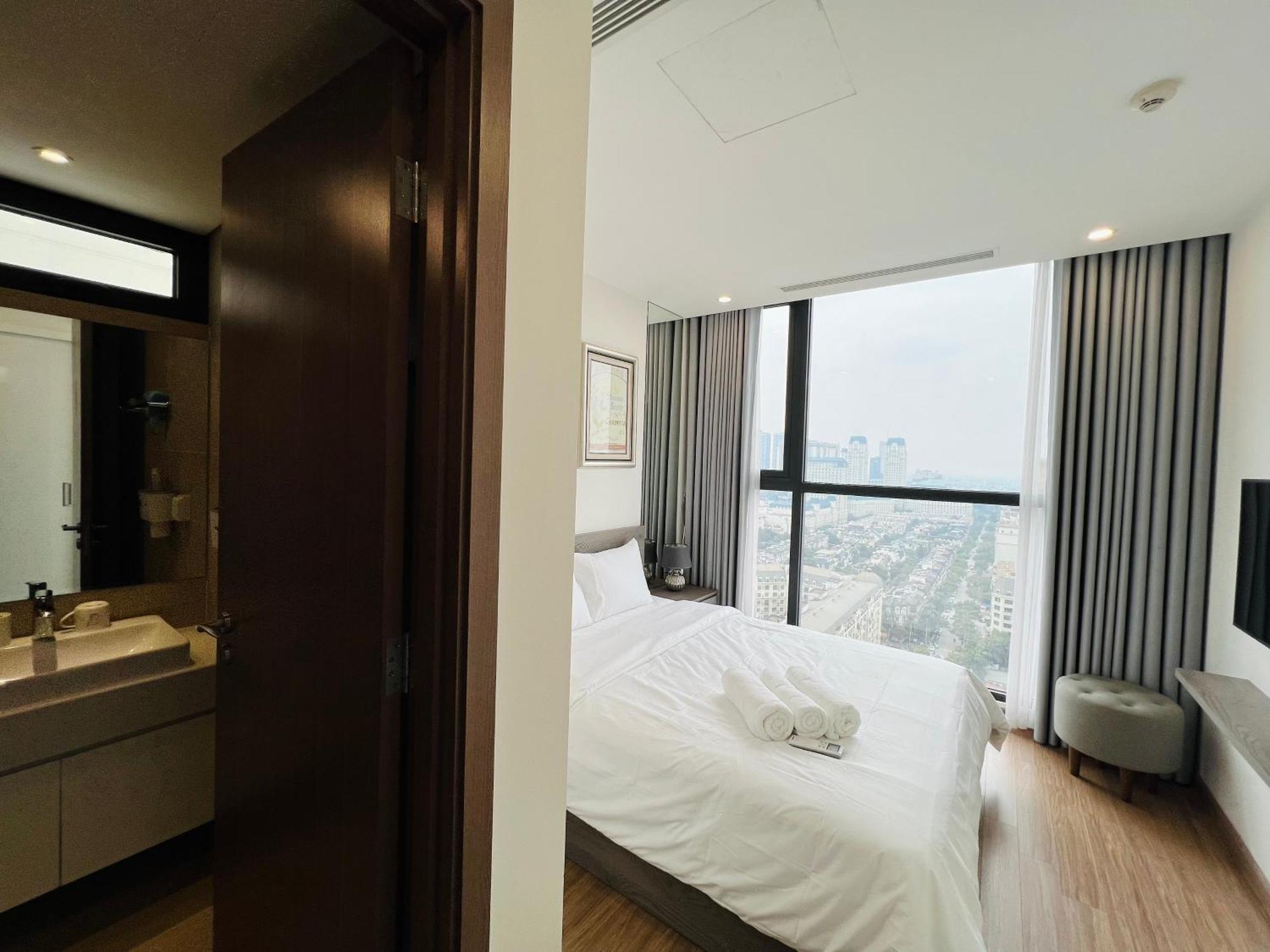 Zenq Housing - Vinhomes Skylake * Hà Nội