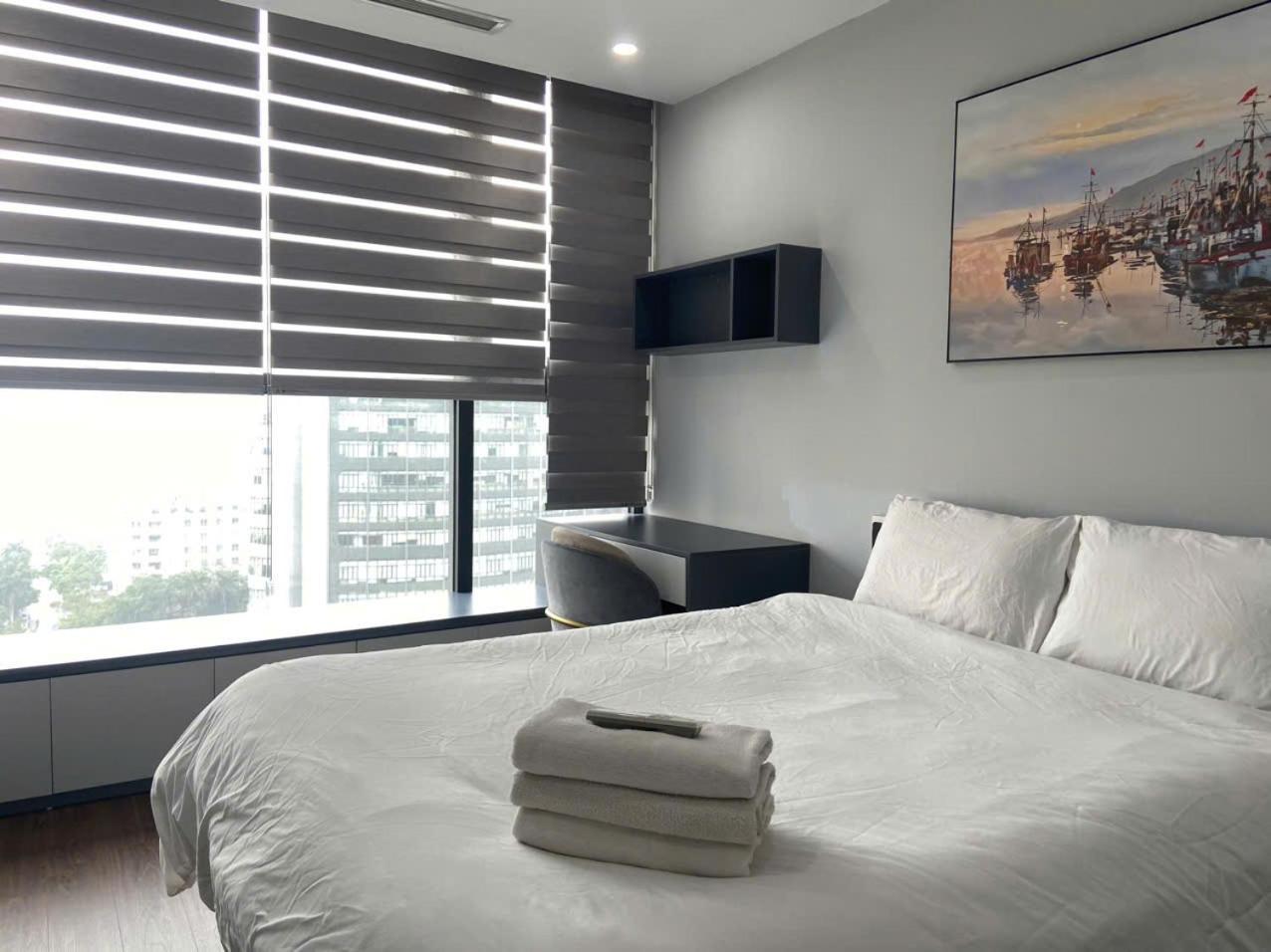 Zenq Housing - Vinhomes Skylake *